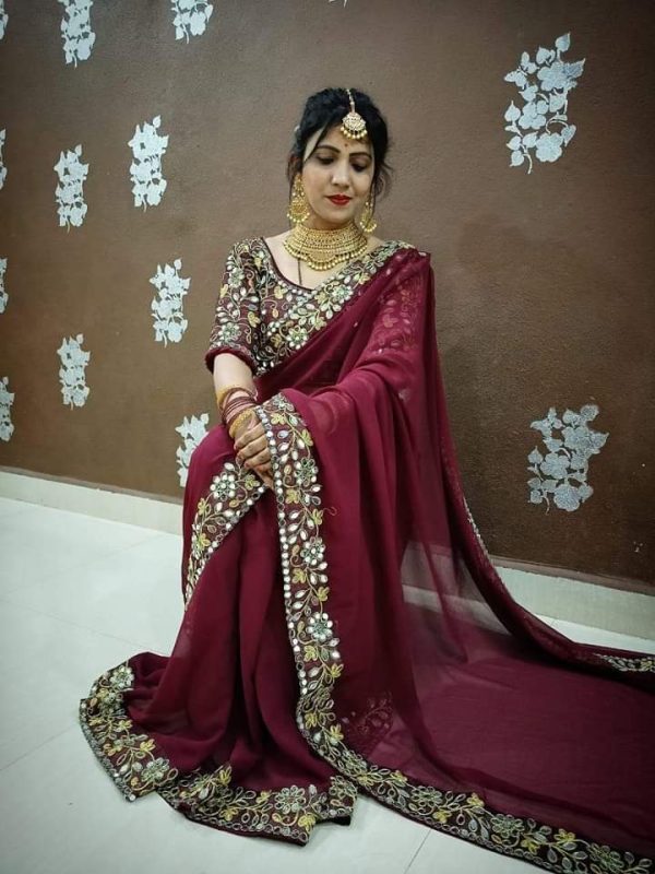 এক্সক্লুসিভ ওয়েটলেস জর্জেট এমব্রয়ডারি করা শাড়ি