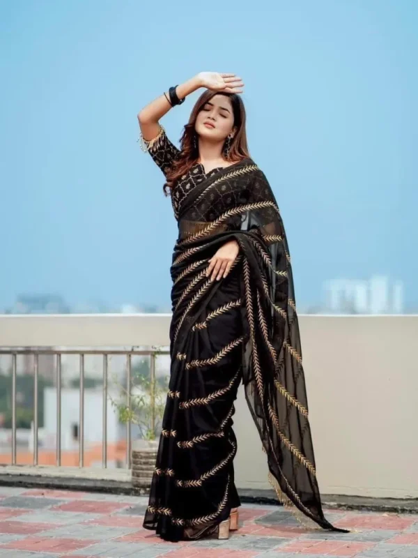 এক্সক্লুসিভ ওয়েটলেস জর্জেট এমব্রয়ডারি করা পার্টি শাড়ি