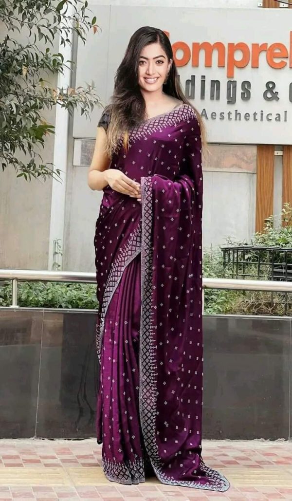 অরিজিনাল বিচিত্রা সিল্ক  ফেব্রিক এমব্রয়ডারি করা শাড়ি